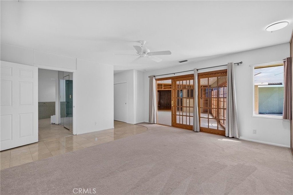 10401 Wystone Avenue - Photo 32