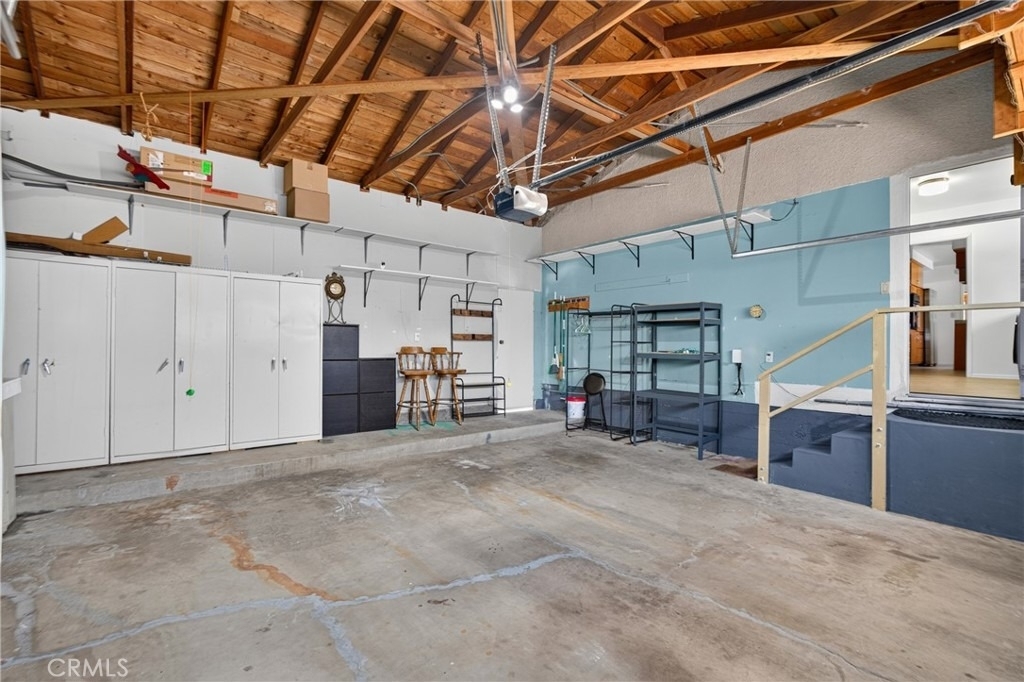 10401 Wystone Avenue - Photo 47