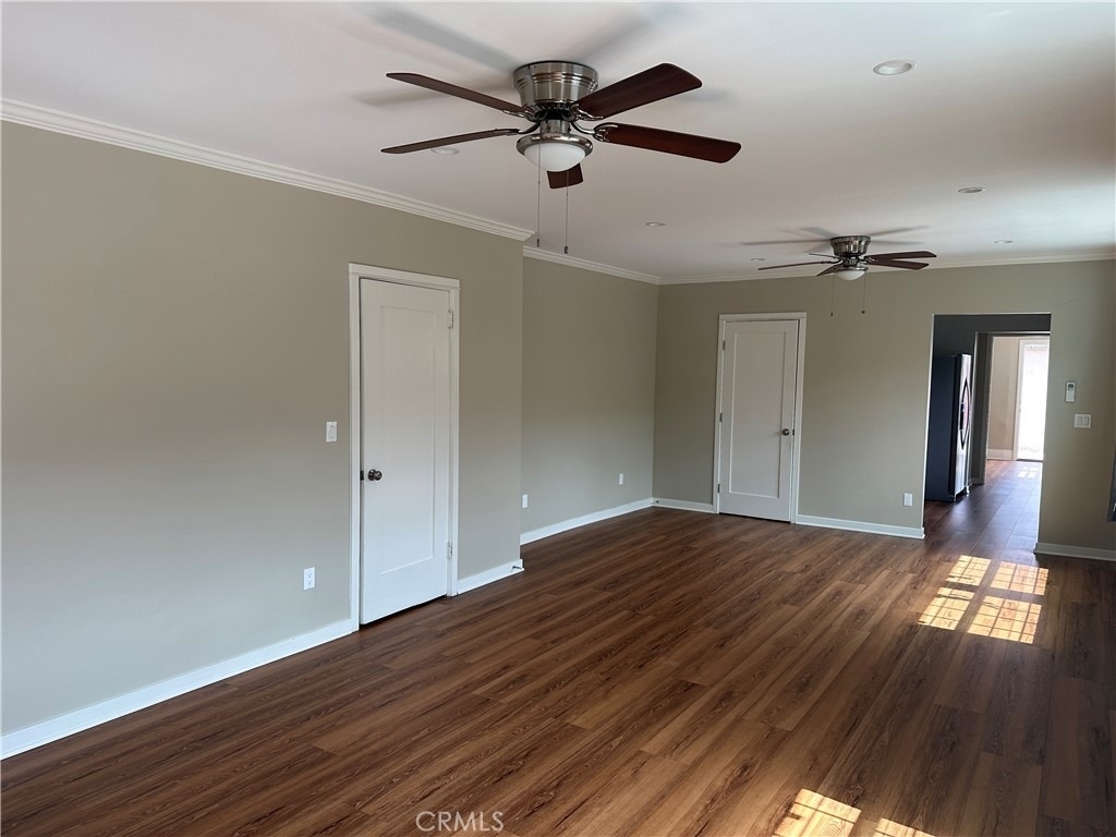 656 W 13th Street - Photo 2