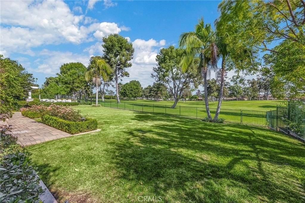 6042 Foxfield - Photo 10