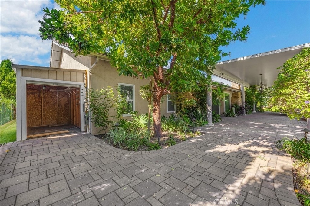 6042 Foxfield - Photo 3