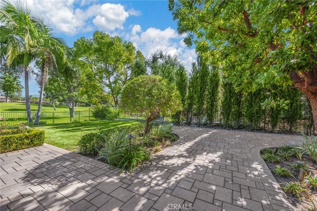 6042 Foxfield - Photo 9