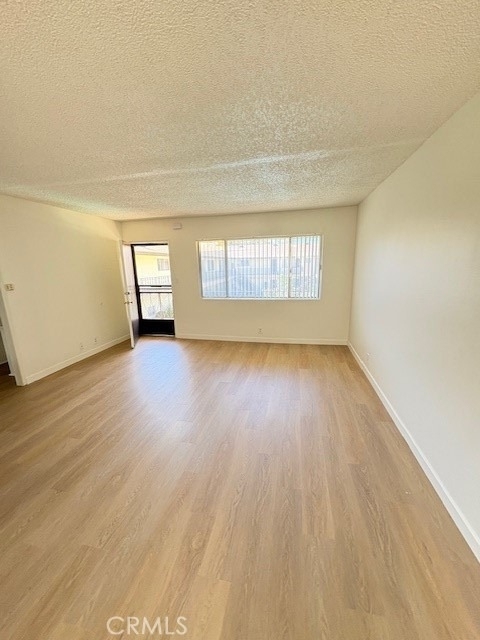 718 W Center - Photo 12