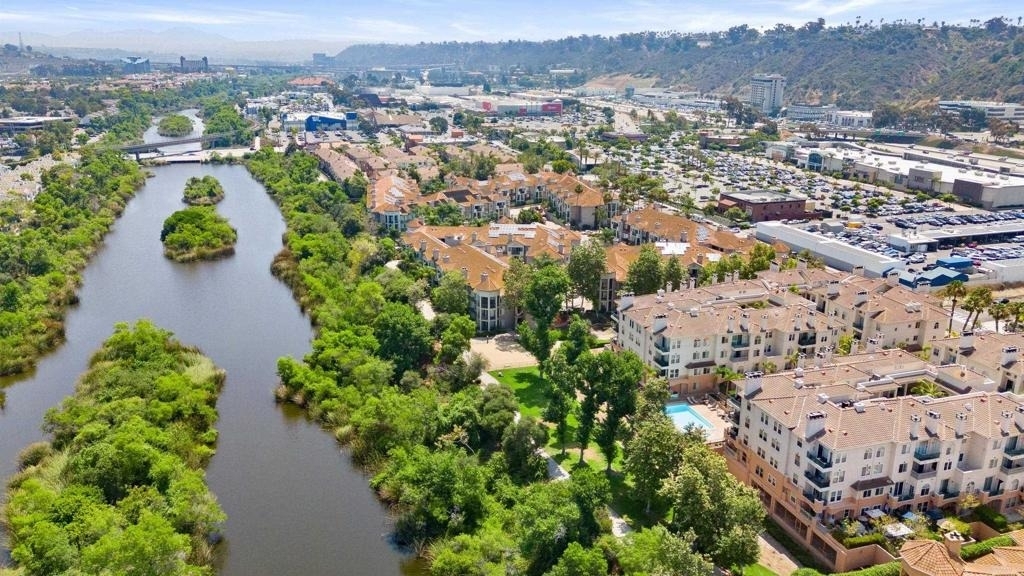 680 Camino De La Reina - Photo 33