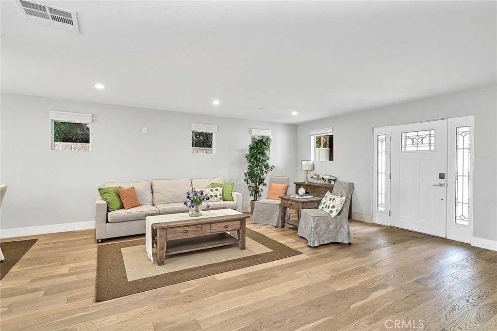 24240 Ocean Avenue - Photo 3