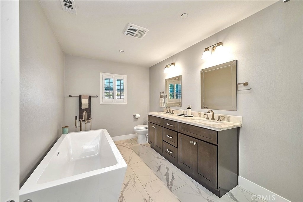 24240 Ocean Avenue - Photo 14