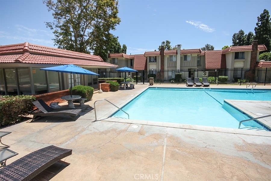 12883 Newhope Street - Photo 36