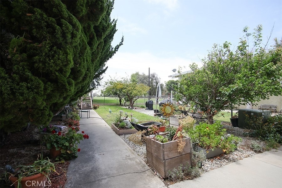 5542 Fernhill Circle - Photo 22