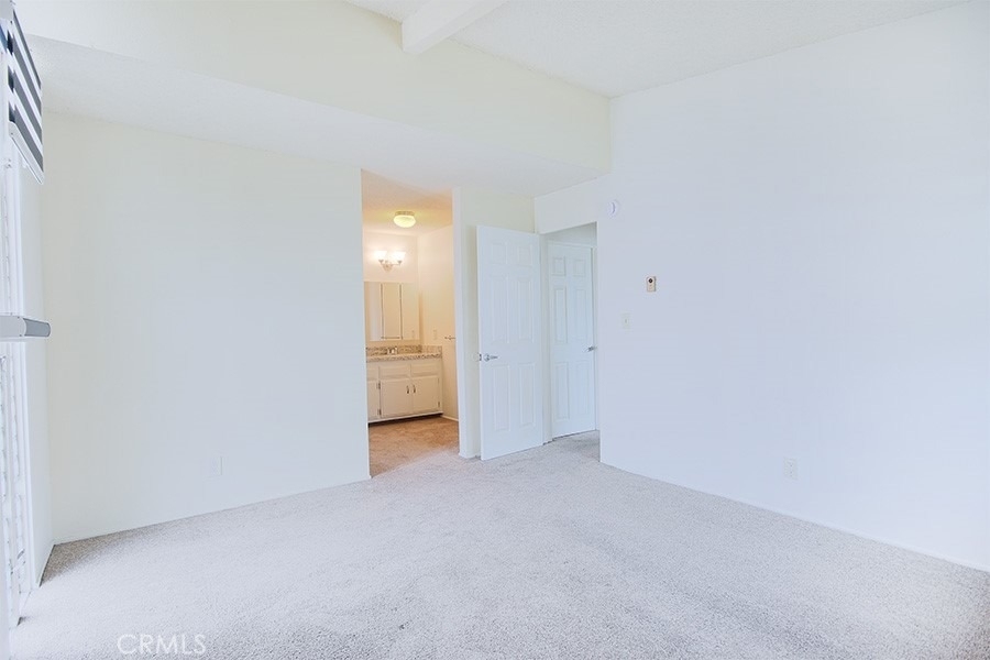 5542 Fernhill Circle - Photo 11