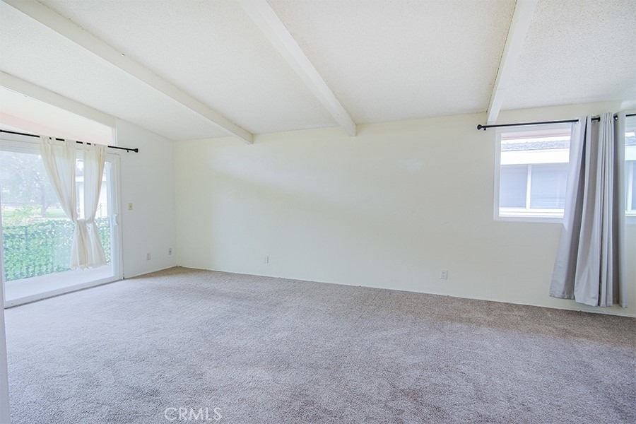 5542 Fernhill Circle - Photo 3