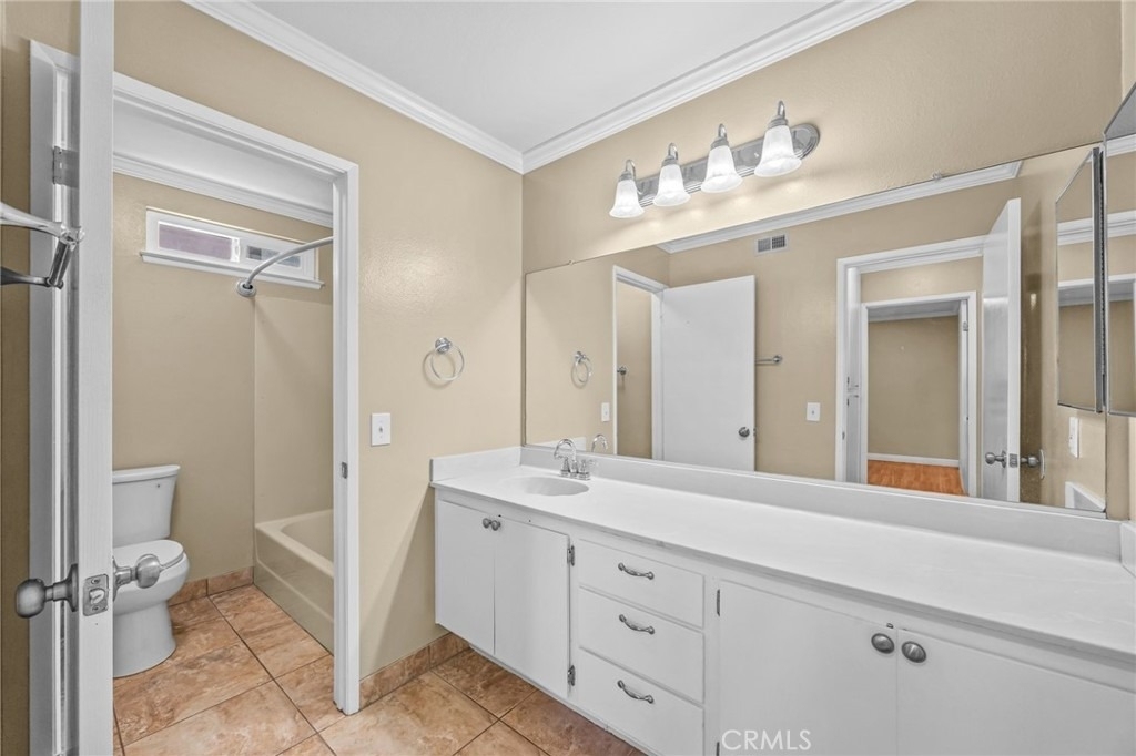 8990 19th - Photo 11