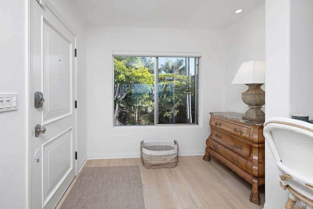 155 15th St - Photo 9