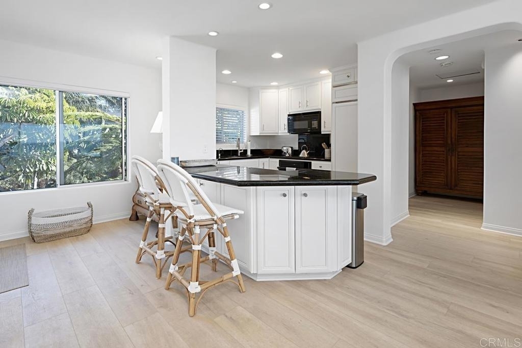 155 15th St - Photo 14