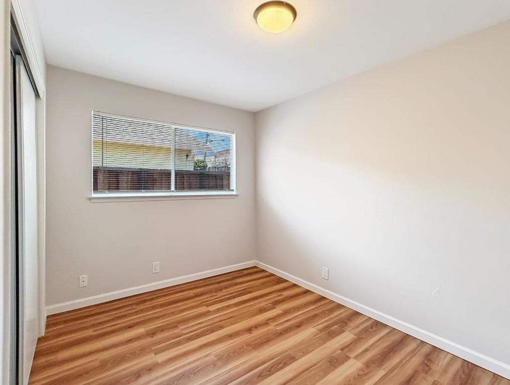 1323 Warner Avenue - Photo 19