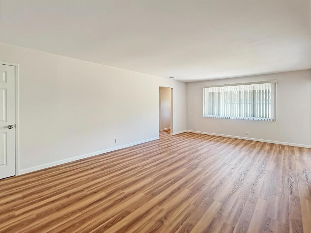 1323 Warner Avenue - Photo 25