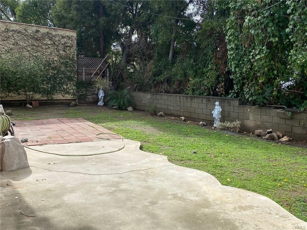 1265 Oakridge Drive - Photo 14
