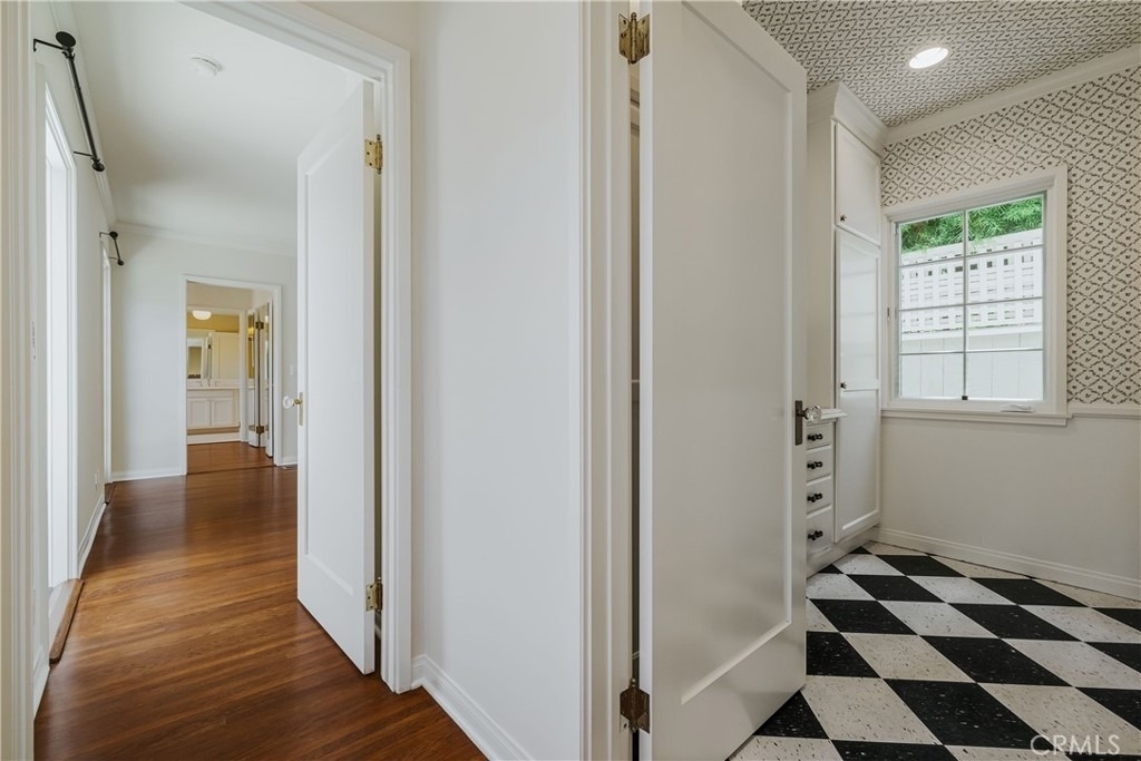 1243 Rossmoyne Avenue - Photo 26