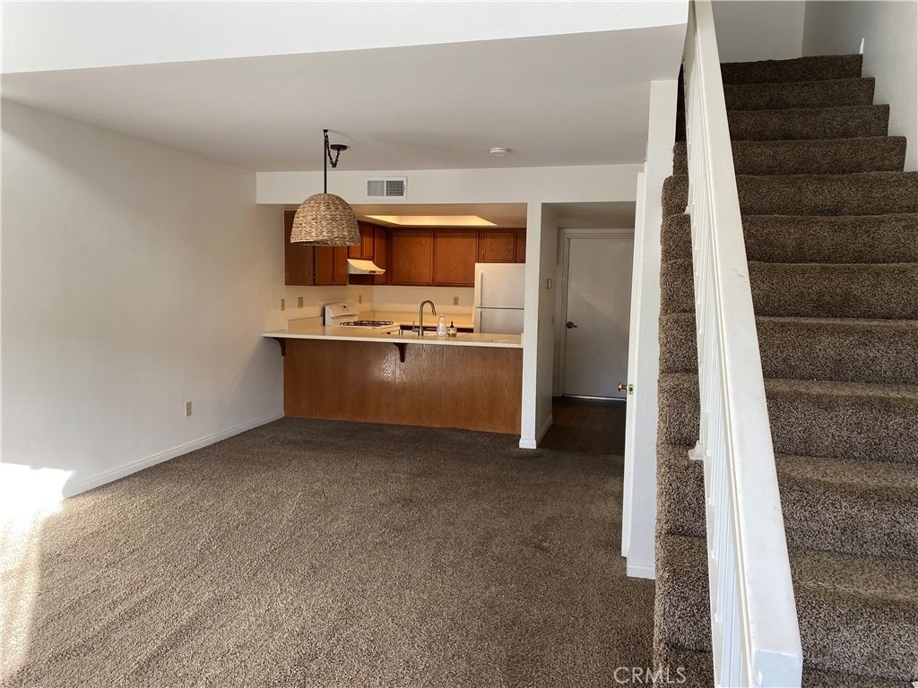 805 W. Grondahl - Photo 22