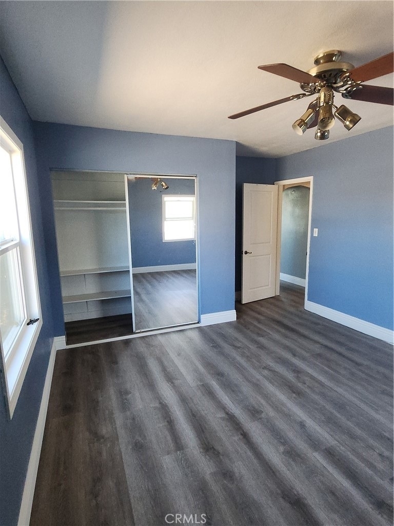 858 S Riverside - Photo 8