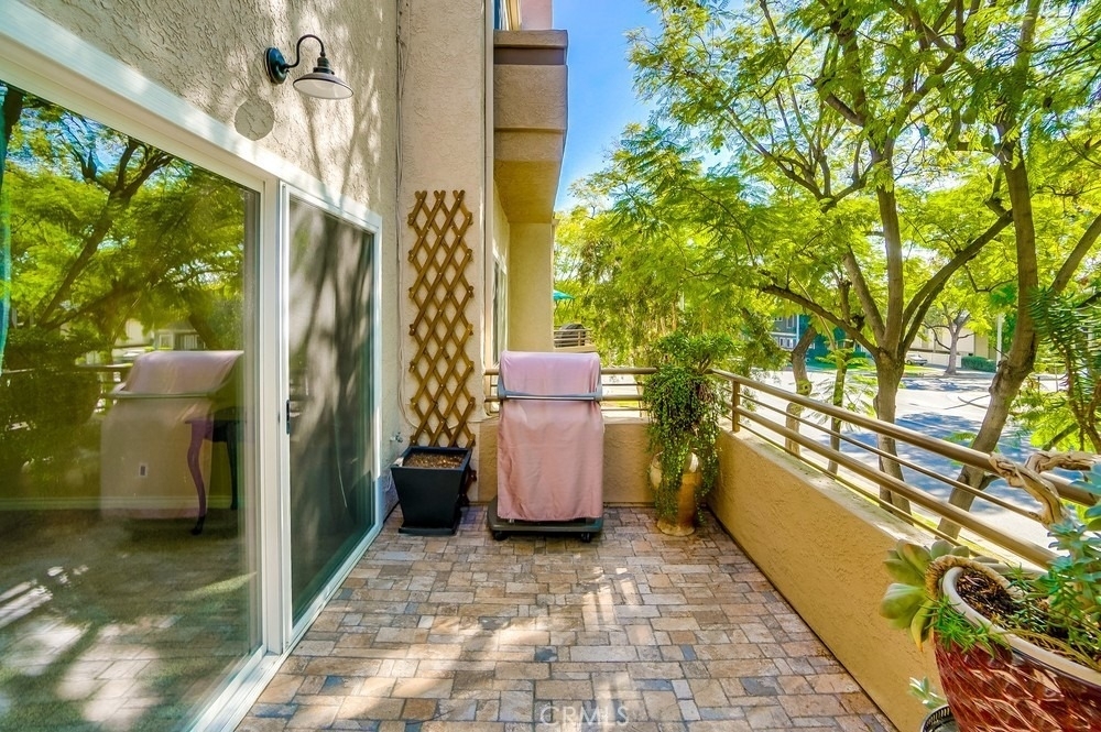 501 E Del Mar Boulevard - Photo 28