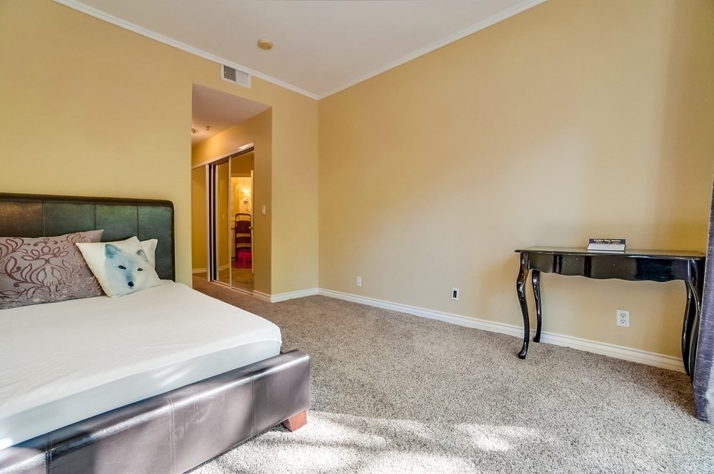 501 E Del Mar Boulevard - Photo 44