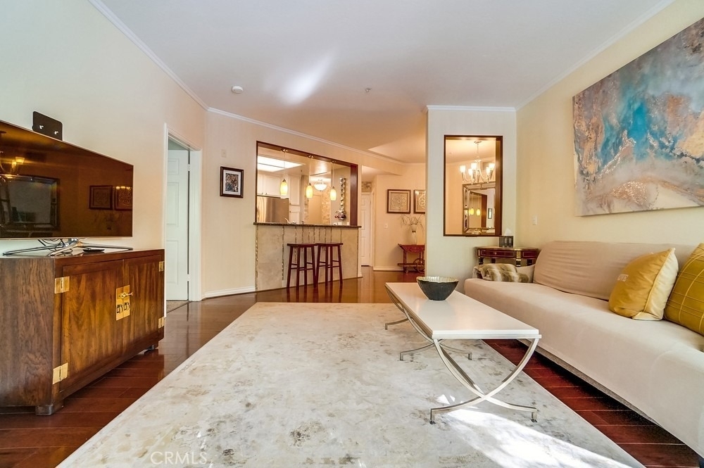 501 E Del Mar Boulevard - Photo 9