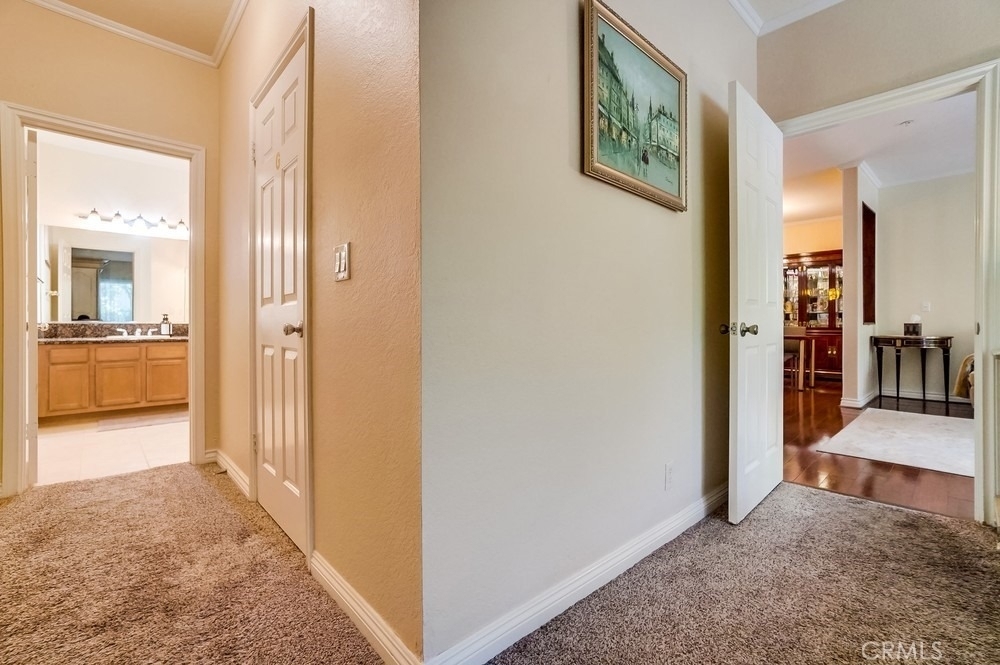 501 E Del Mar Boulevard - Photo 33