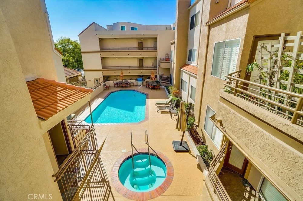 501 E Del Mar Boulevard - Photo 54
