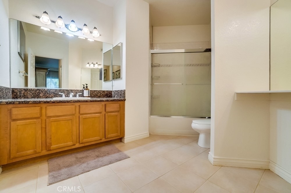 501 E Del Mar Boulevard - Photo 37