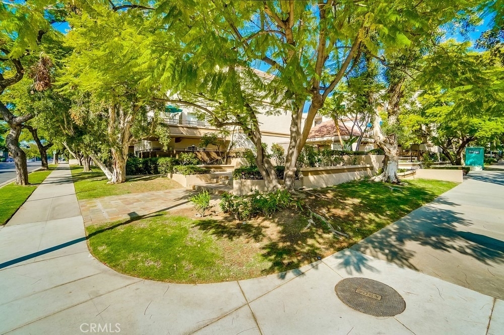 501 E Del Mar Boulevard - Photo 55