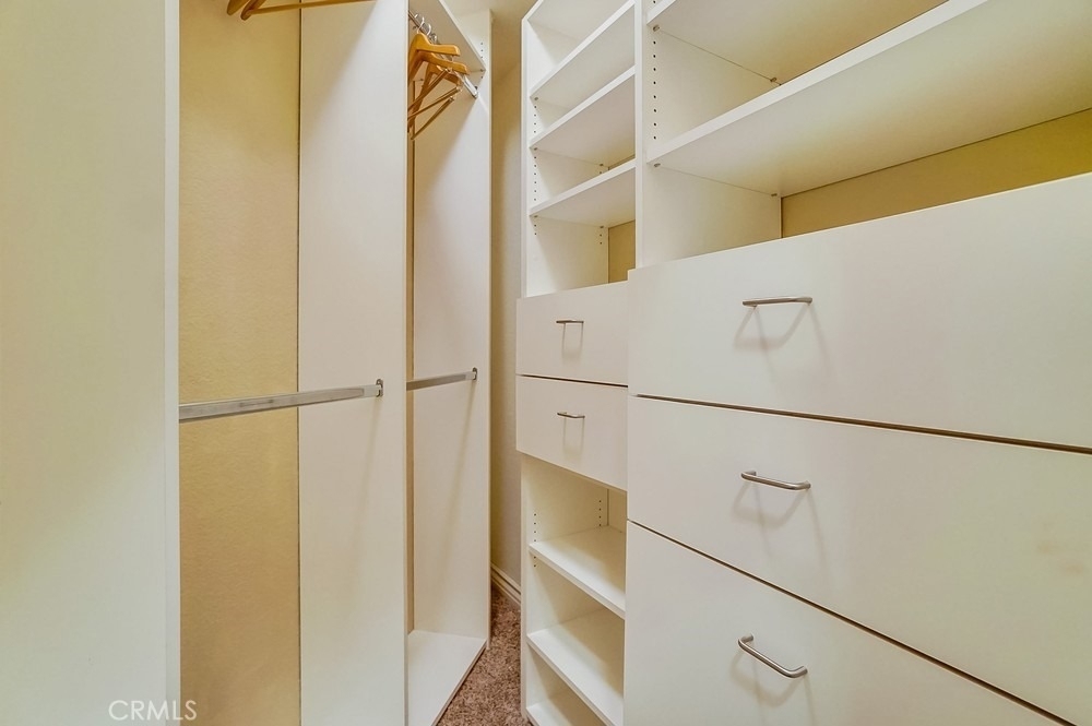 501 E Del Mar Boulevard - Photo 41