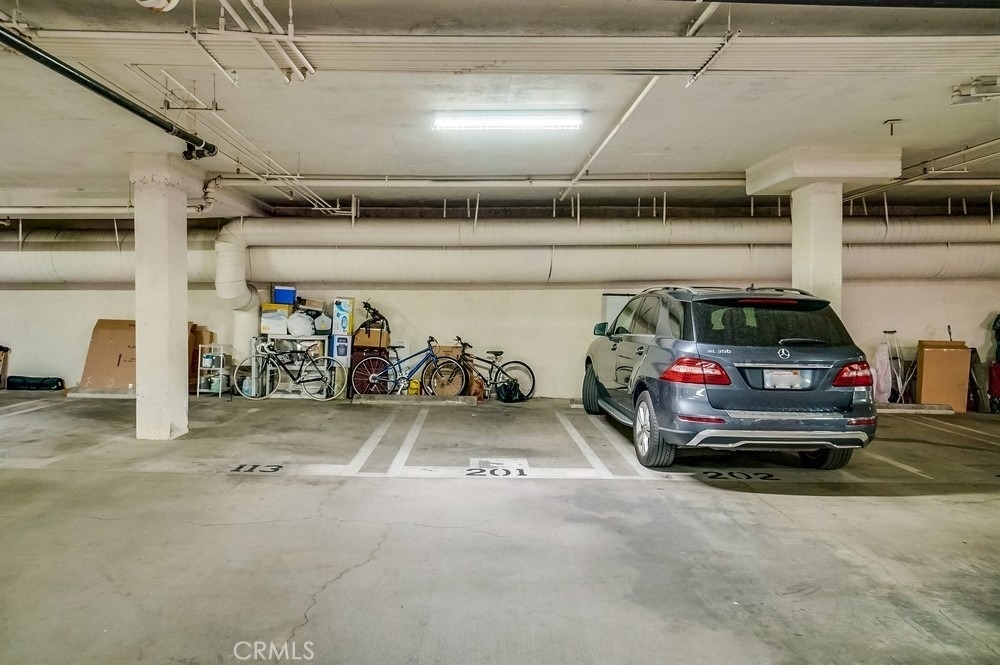 501 E Del Mar Boulevard - Photo 51