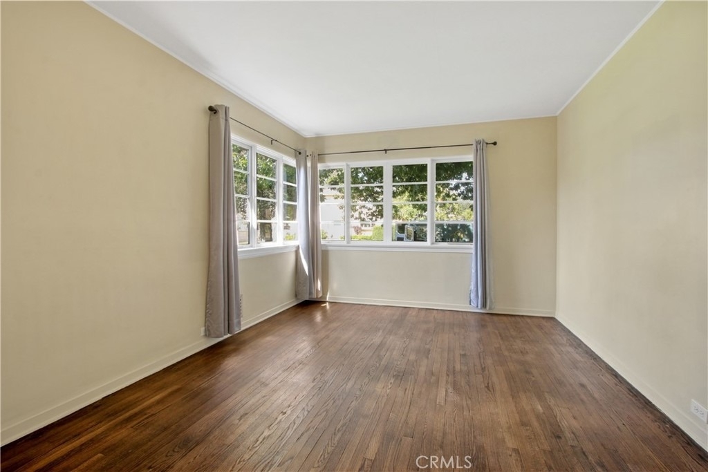 1900 Kerns Avenue - Photo 9