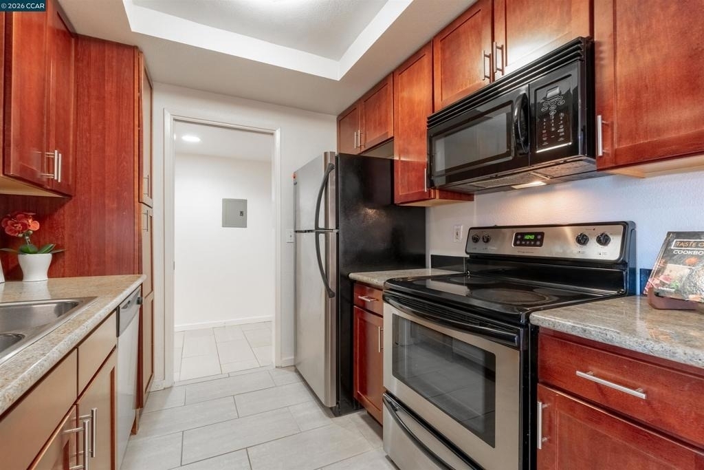 1315 A St - Photo 1