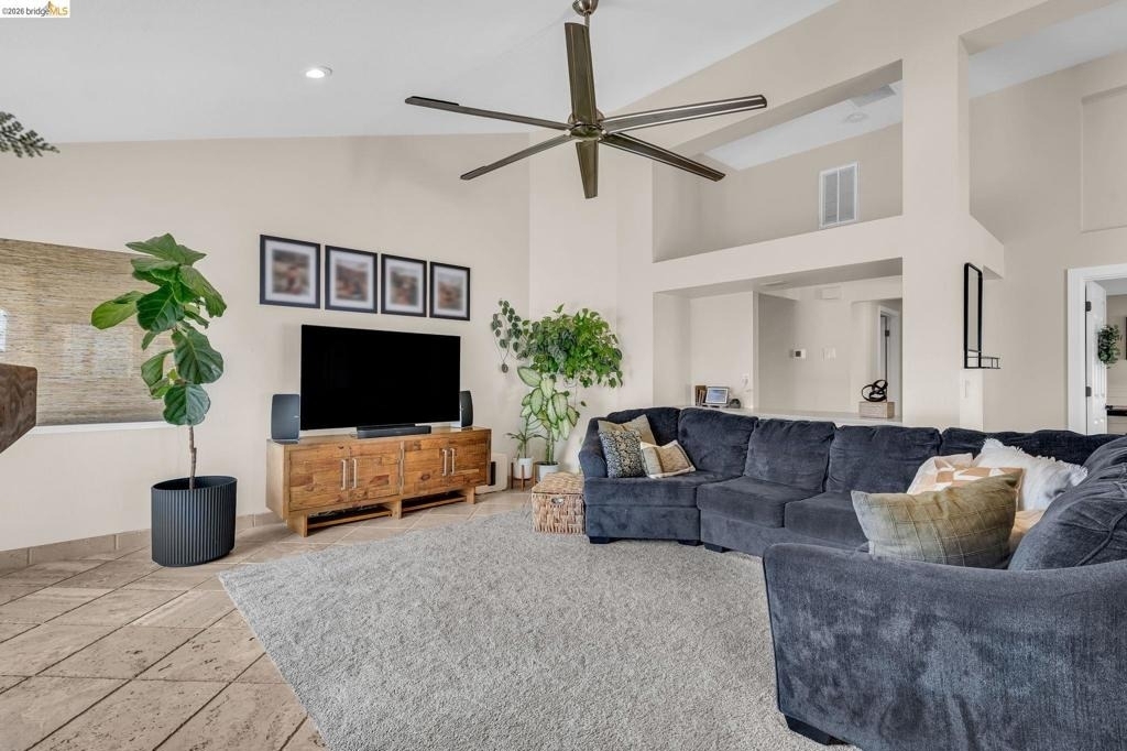 5331 Emerald Court - Photo 8