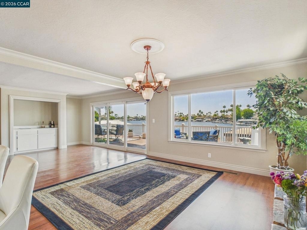 4910 Cabrillo Pt - Photo 6