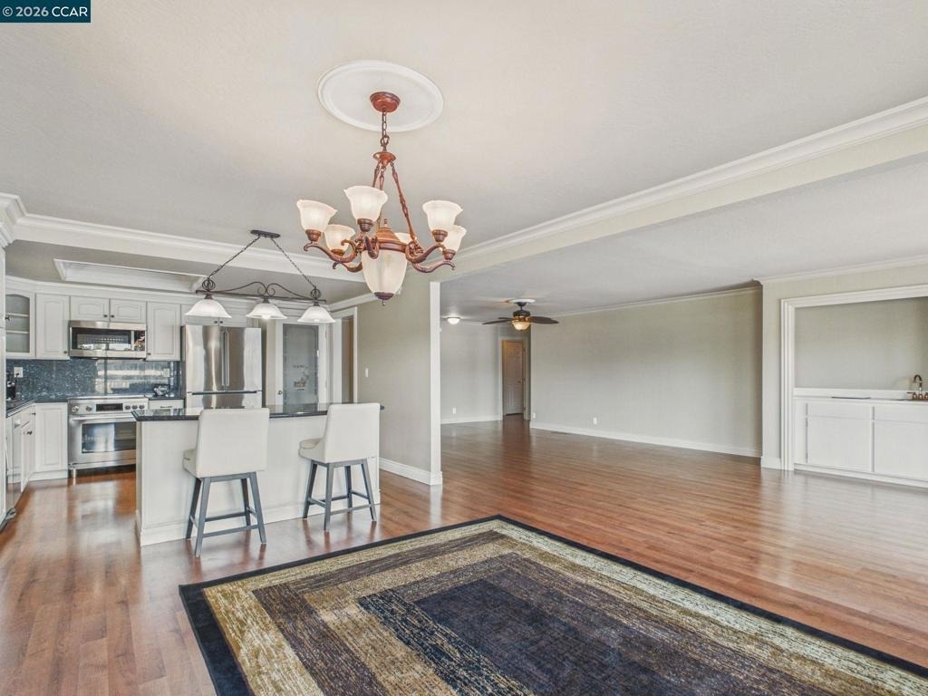 4910 Cabrillo Pt - Photo 5