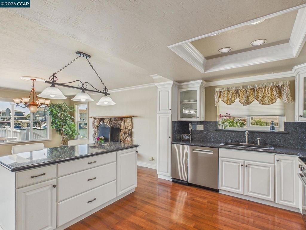 4910 Cabrillo Pt - Photo 11