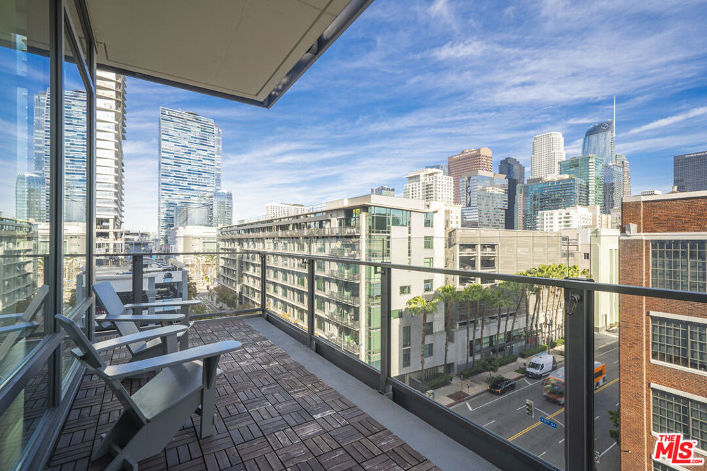 1100 S Hope Street - Photo 1
