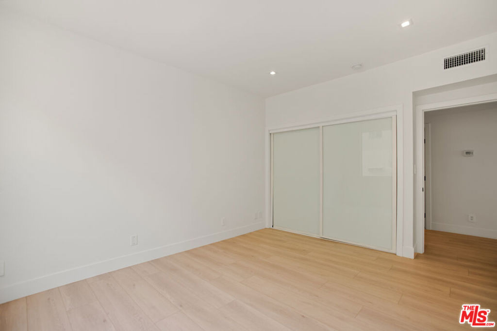 10630 Wilkins Avenue - Photo 3