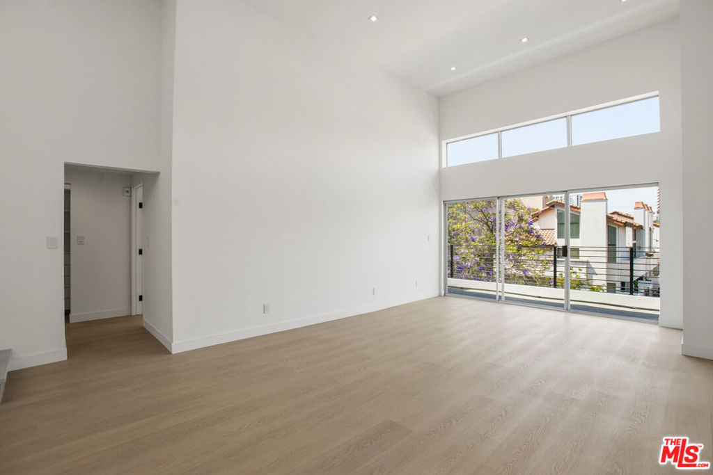 10630 Wilkins Avenue - Photo 4