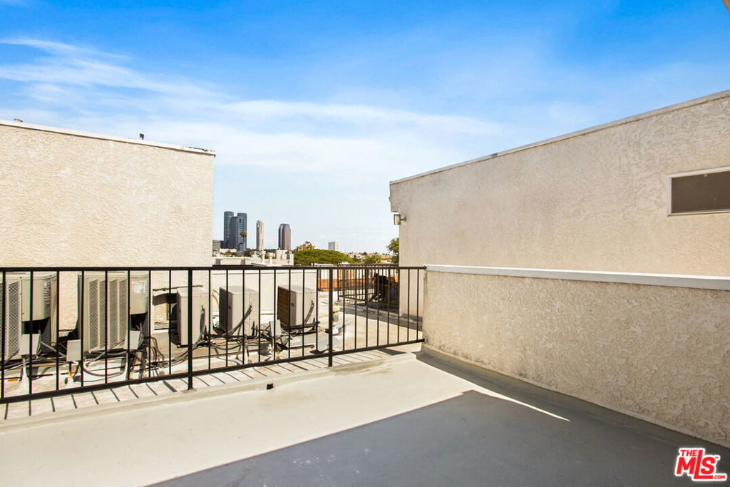 10630 Wilkins Avenue - Photo 24
