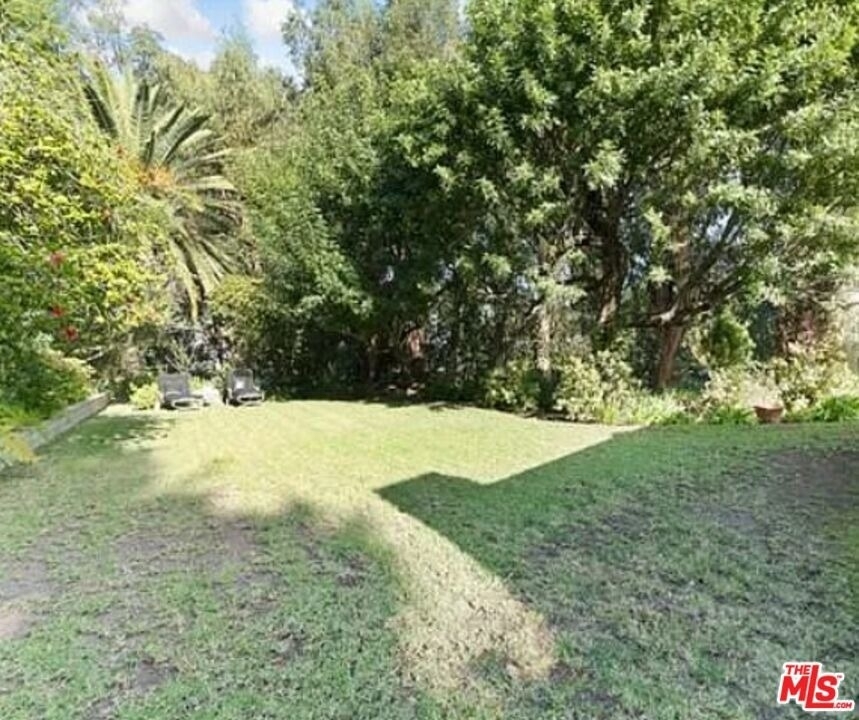 4363 Hayvenhurst Ave - Photo 23