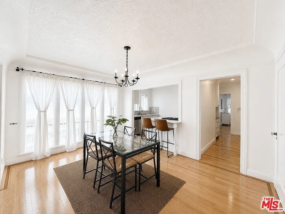 837 5th Street - Photo 4