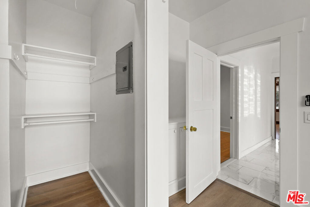 1821 Grace Avenue - Photo 15