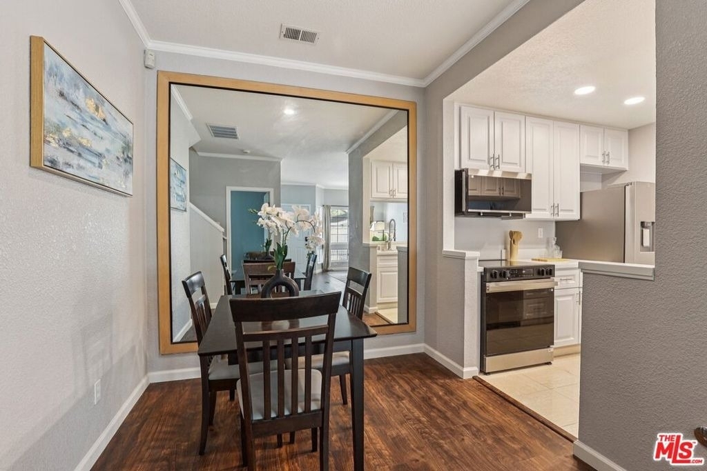 1706 Bevin Brook Drive - Photo 3