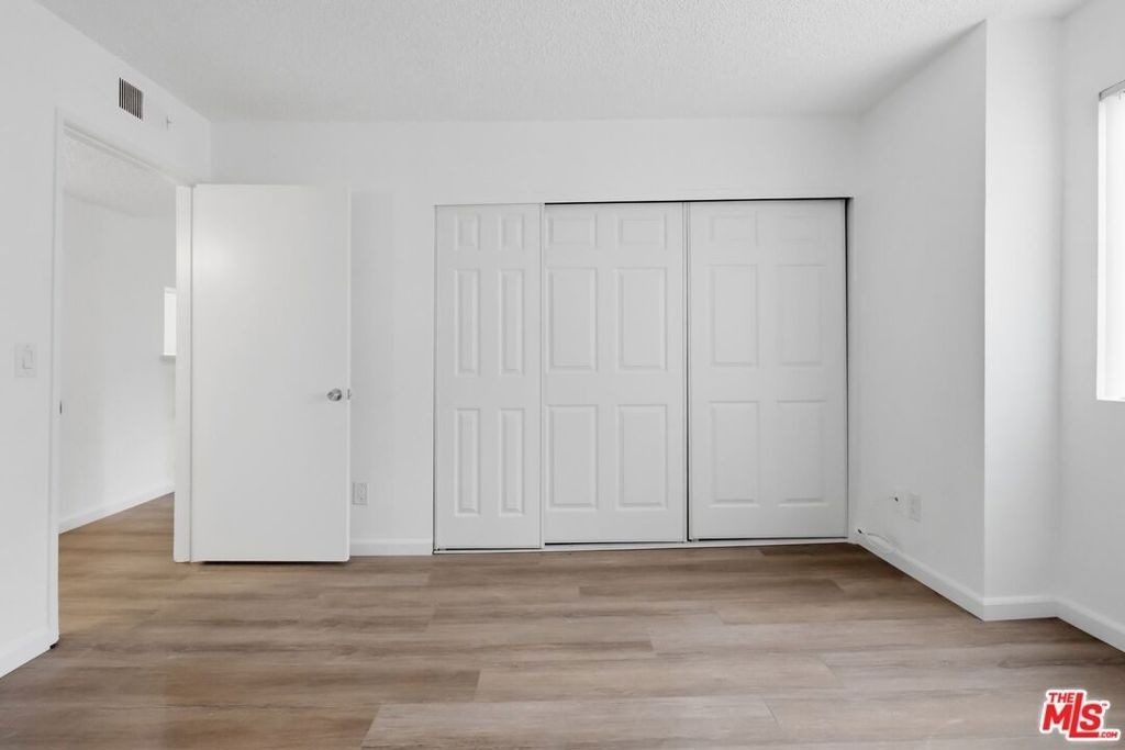 11015 Morrison Street - Photo 25