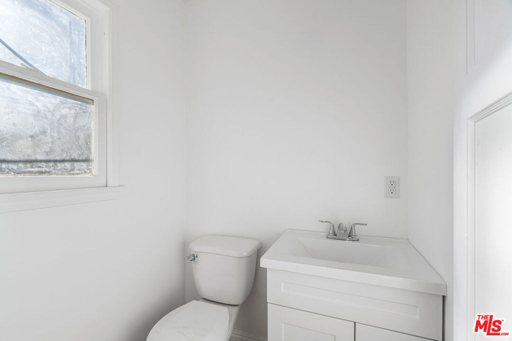 814 3rd Street - Photo 10
