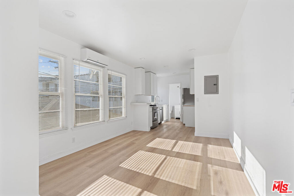 814 3rd Street - Photo 0