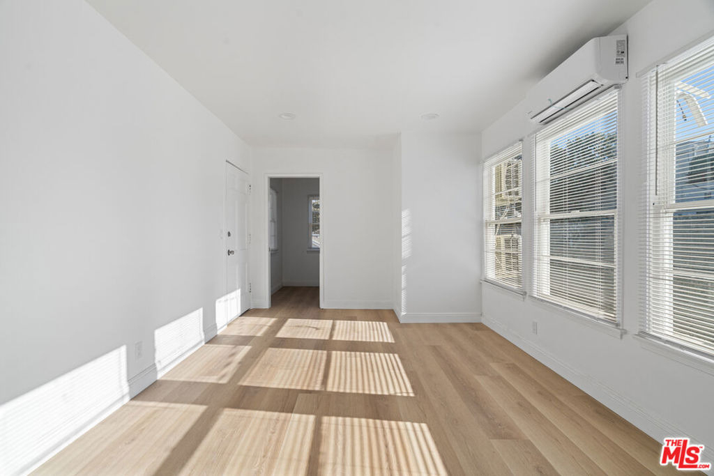 814 3rd Street - Photo 4